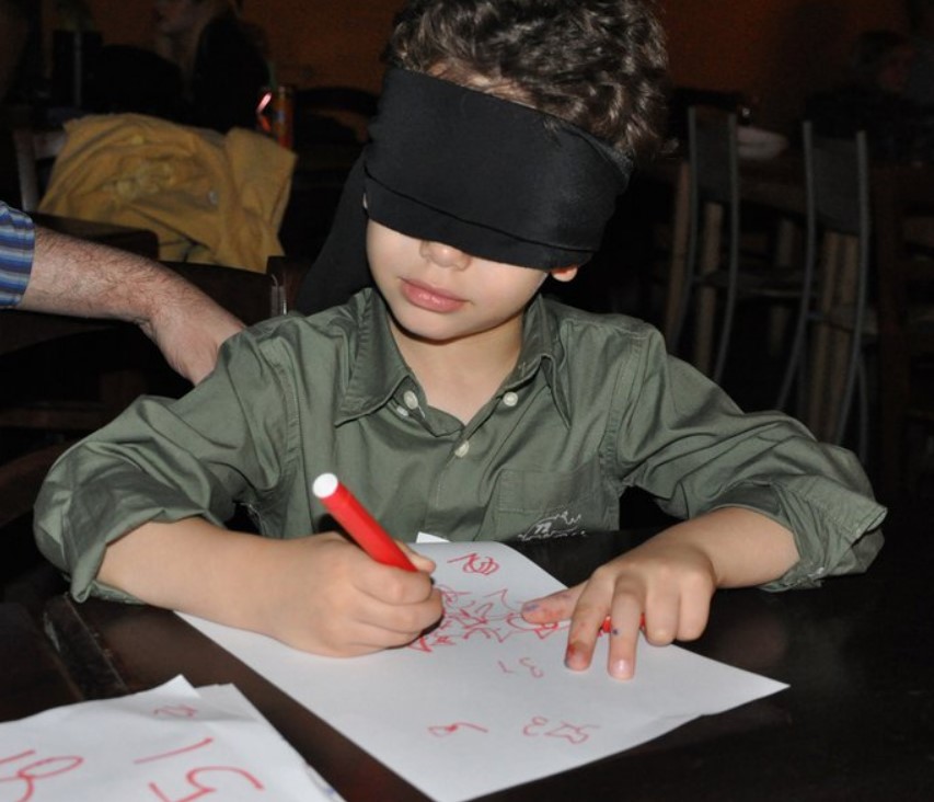 disegnare a occhi chiusi 6